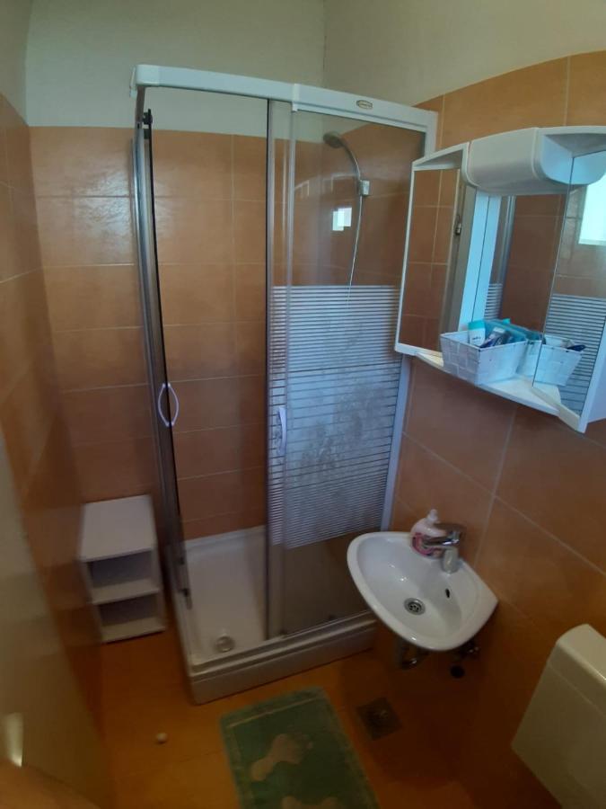 باكوشتاني Apartmani Milka المظهر الخارجي الصورة